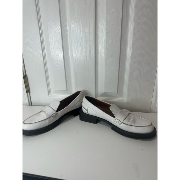 GANNI Jewel Buckle Patent Leather Loafers Sz EU 41 White - Missing Jewel - Picture 3 of 7